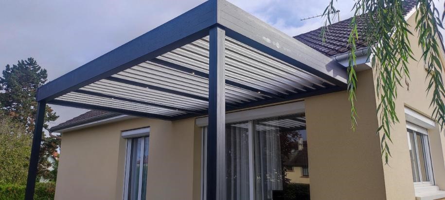 Vente, fourniture et pose d’une pergola bioclimatique à Saint Pierre-lès-Elbeufs (76)