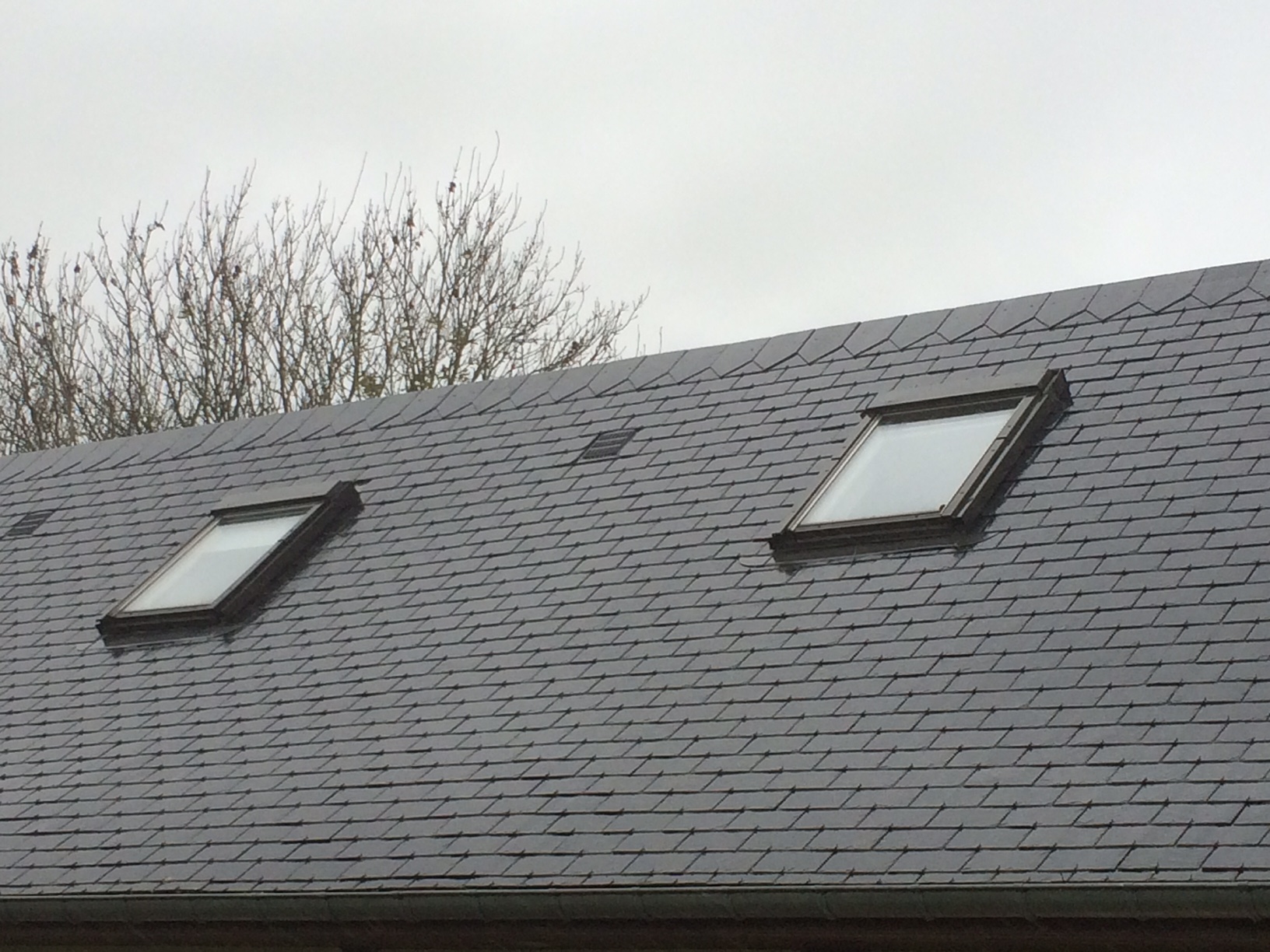 Remplacement d'une fenêtre de toit de marque Velux près d'Yvetot